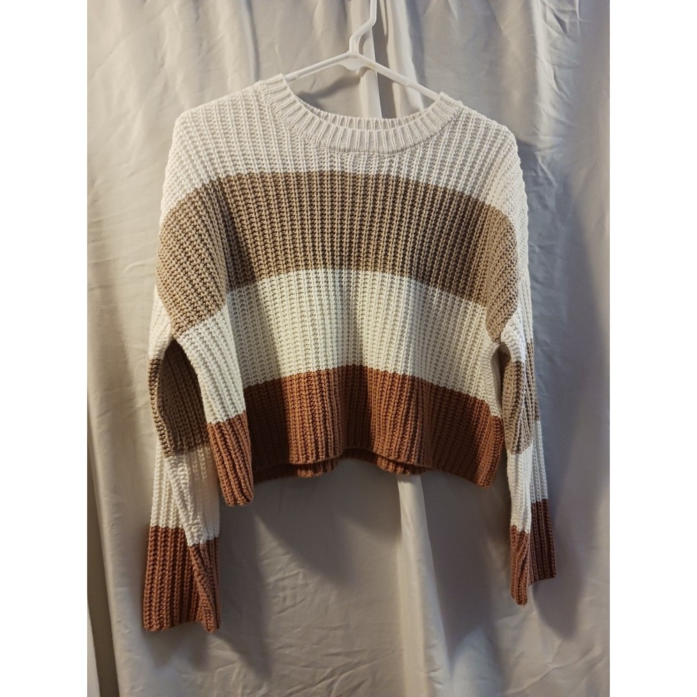 Cropped sweater